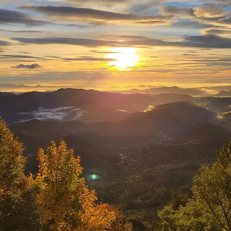 Le Temps Des Cerises 3*